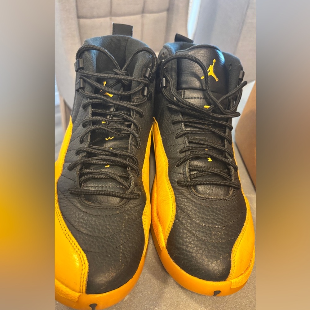 Jumpman Jordan Black and Yellow Men's Shoes